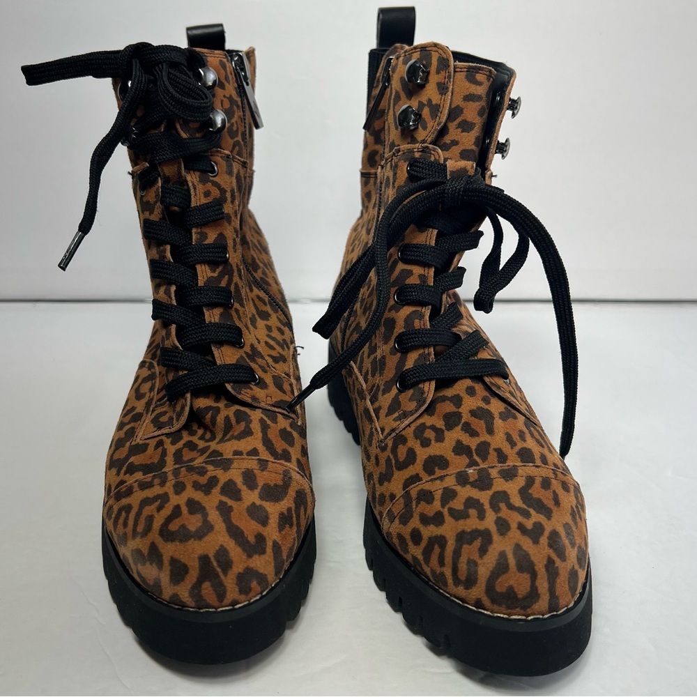Donald J. Pliner Lace-up Bootie Leopard Print Ankle Boots Leather Upper Size 6M